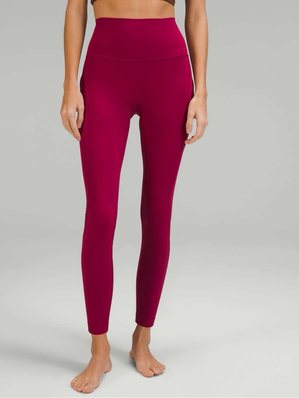 Lululemon Align High-Rise Pant with Pockets 25"
Pomegranate Women’s 18